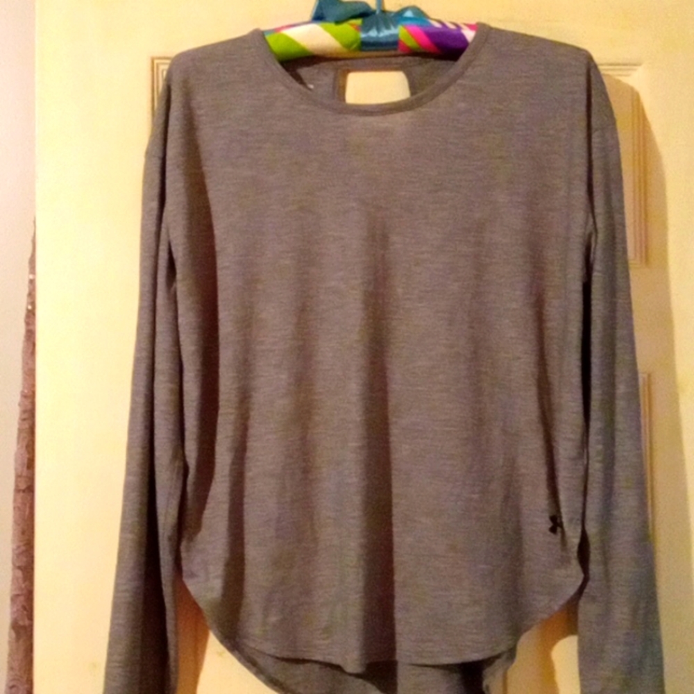 Under Armour headgear shirt. Size small.